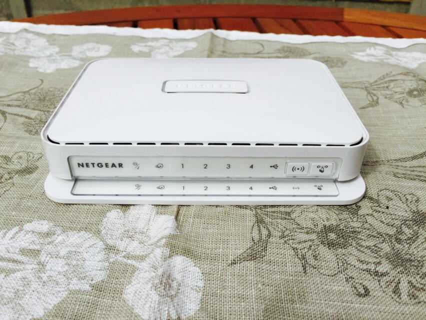 Netgear 路由器 (1)_.jpg